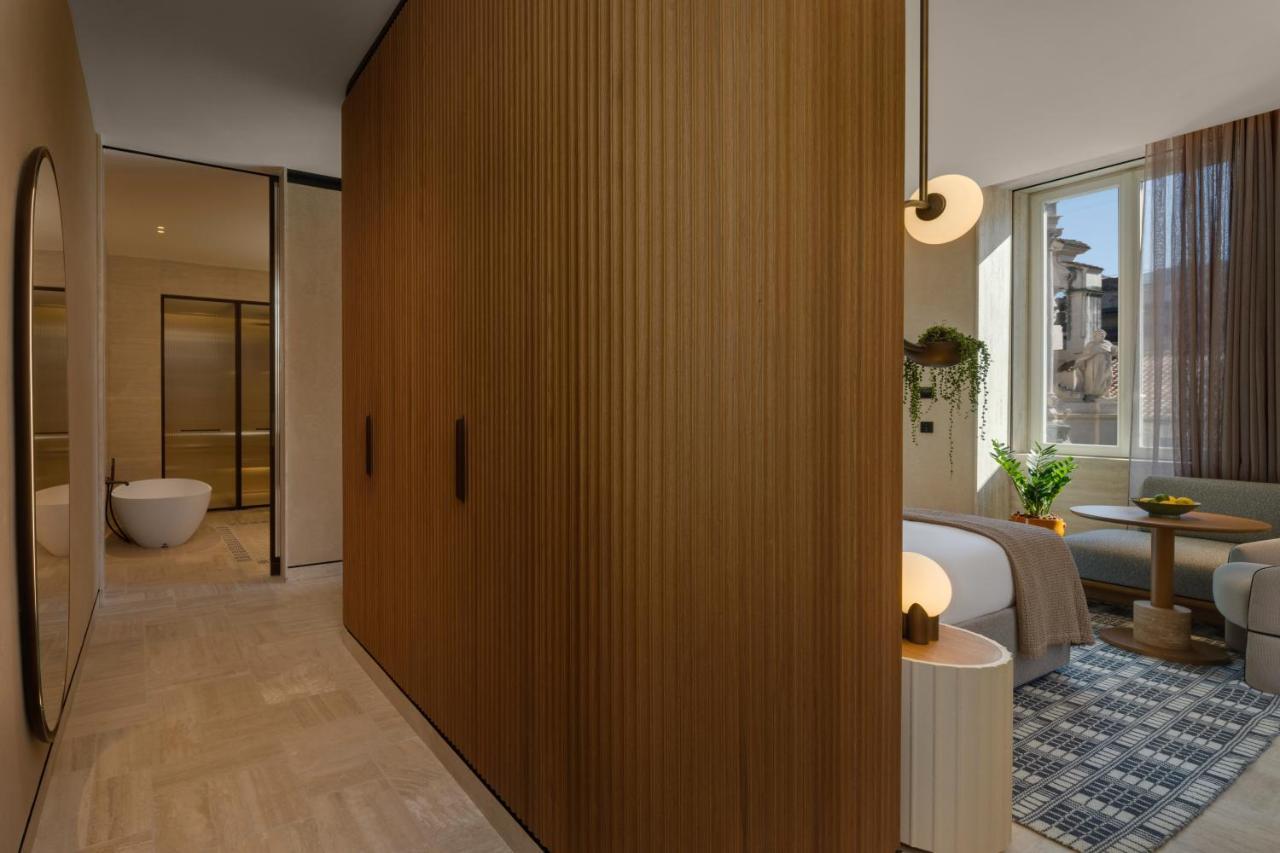 Hotel Six Senses Roma Esterno foto
