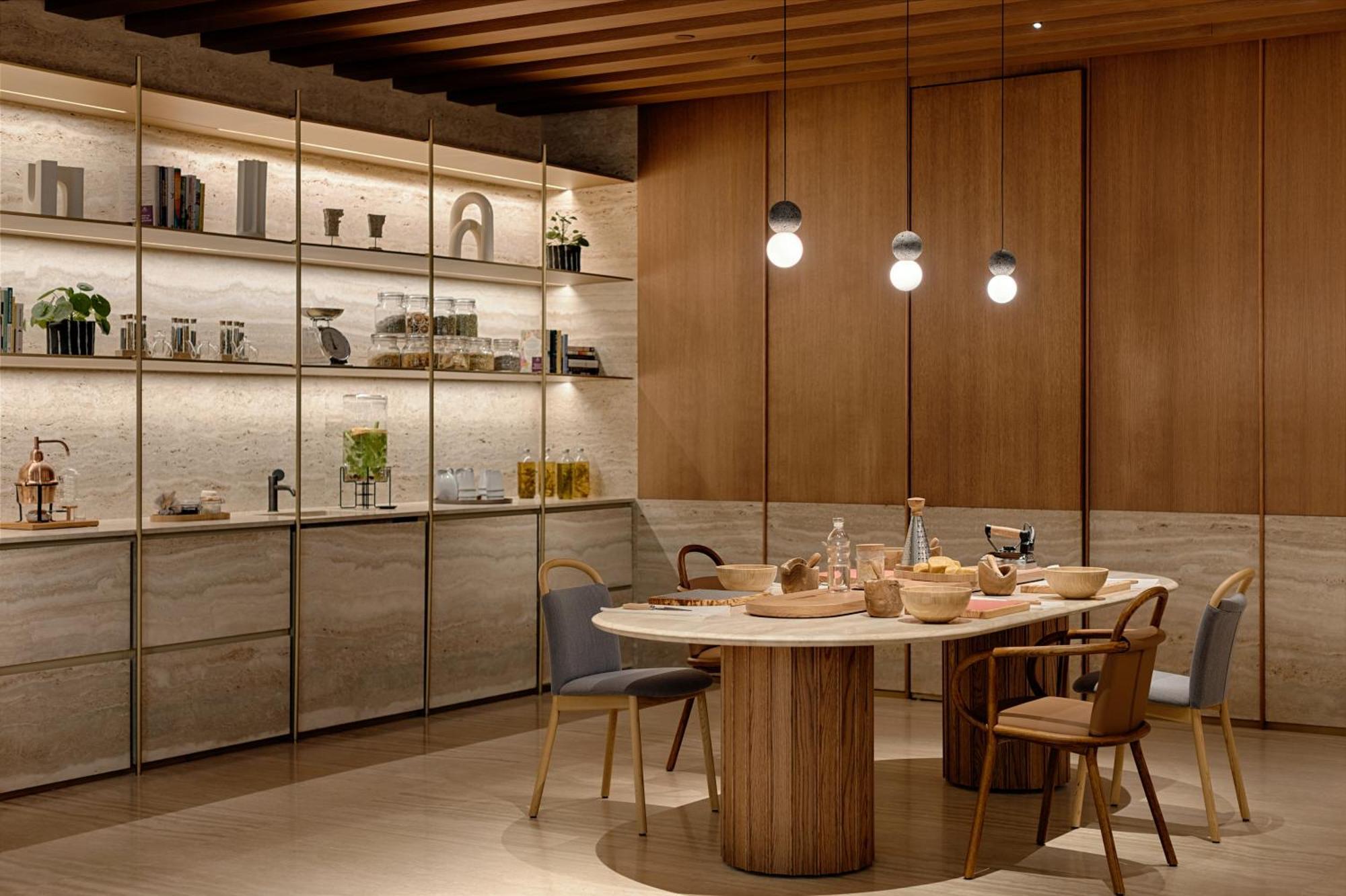 Hotel Six Senses Roma Esterno foto