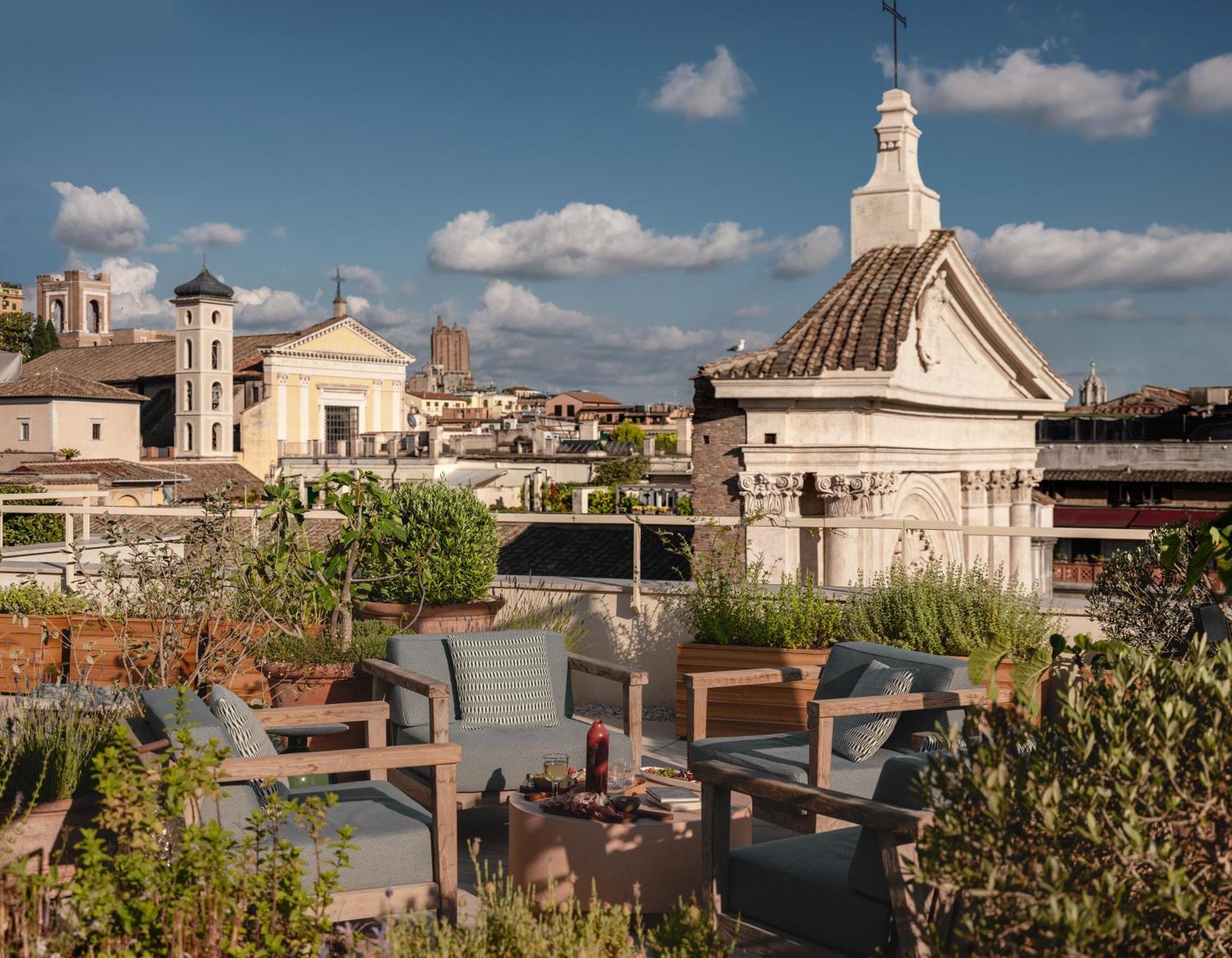 Hotel Six Senses Roma Esterno foto