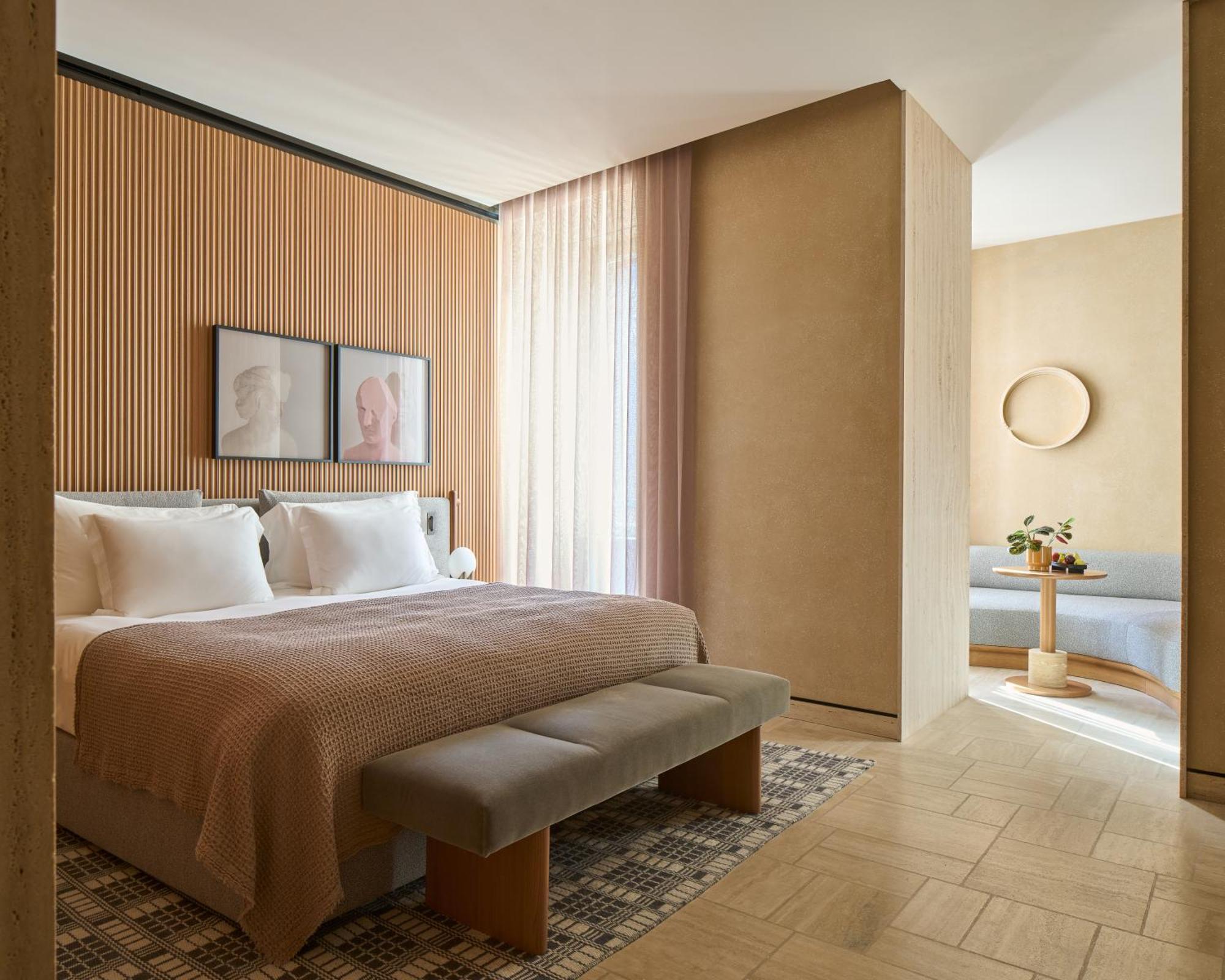 Hotel Six Senses Roma Esterno foto