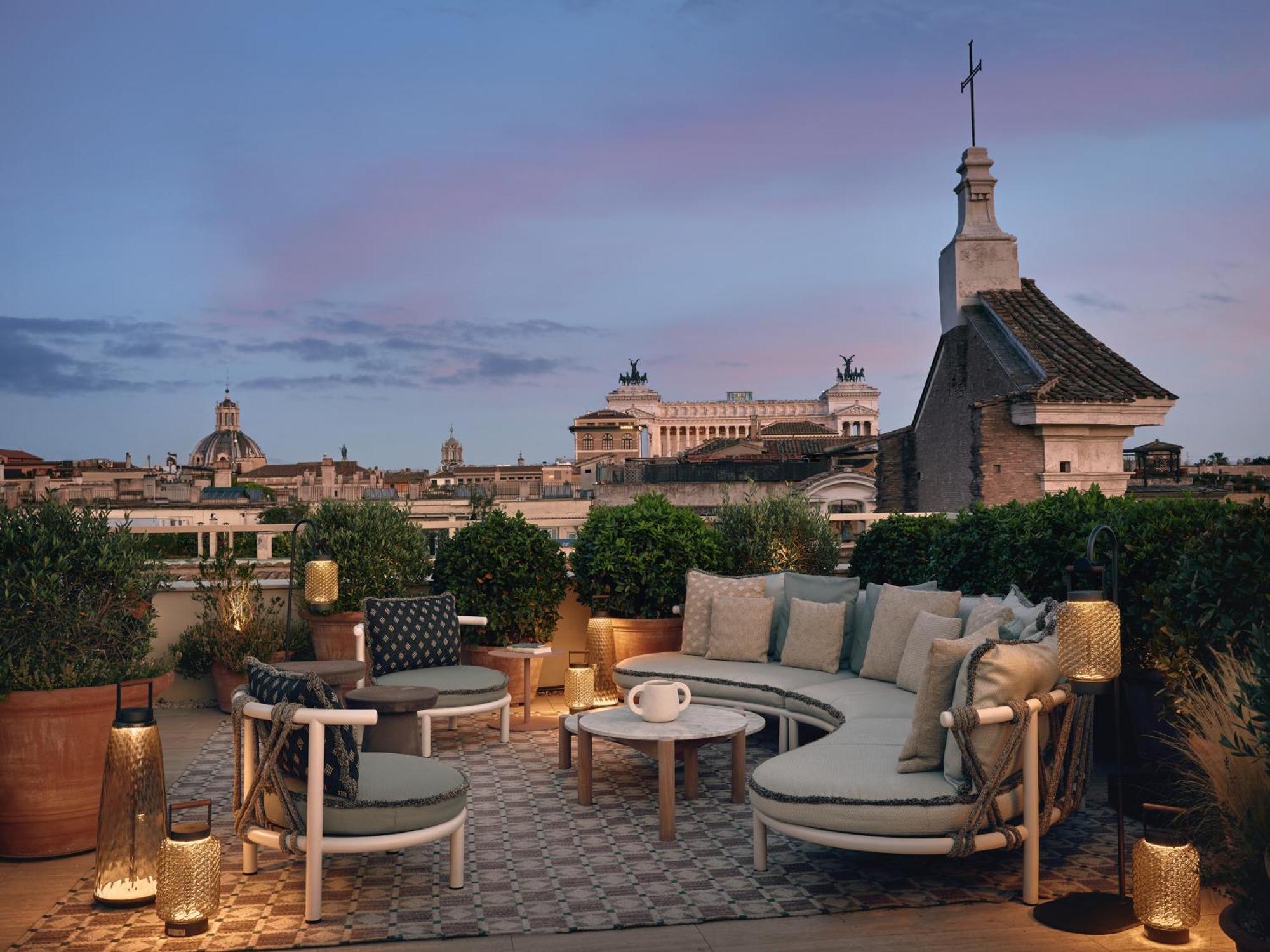 Hotel Six Senses Roma Esterno foto